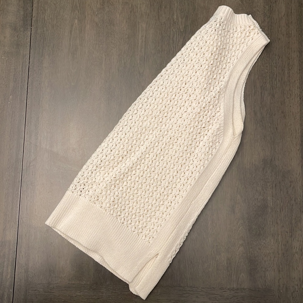 A New Day - Sweater Vest - Picture 4 of 4